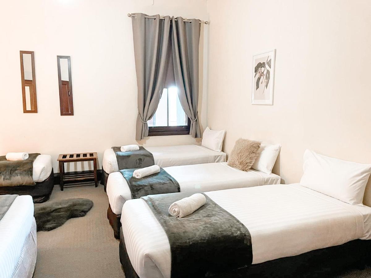 Neath Hotel Ngoại thất bức ảnh