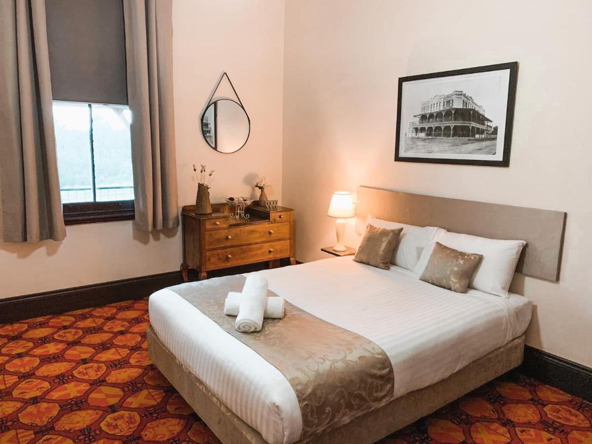 Neath Hotel Ngoại thất bức ảnh