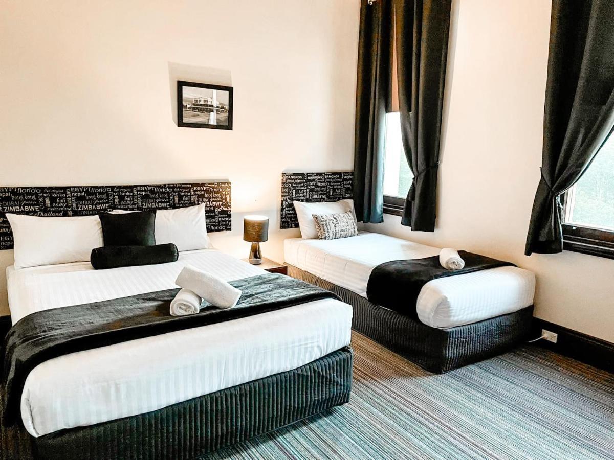 Neath Hotel Ngoại thất bức ảnh